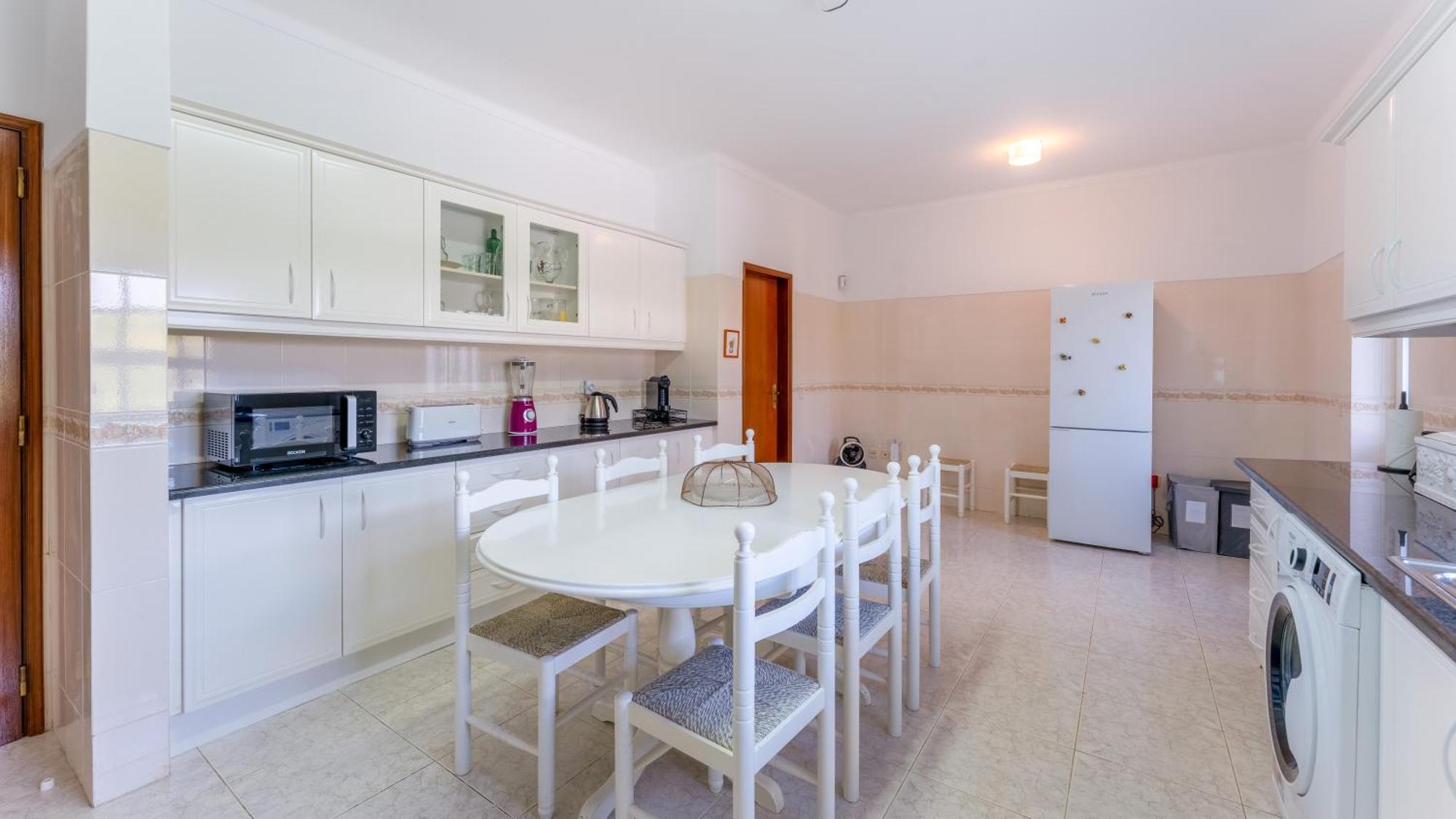 Sunny & Calm 4 Bdr House W/ Pool By Lovelystay Santo Estevao  Eksteriør bilde