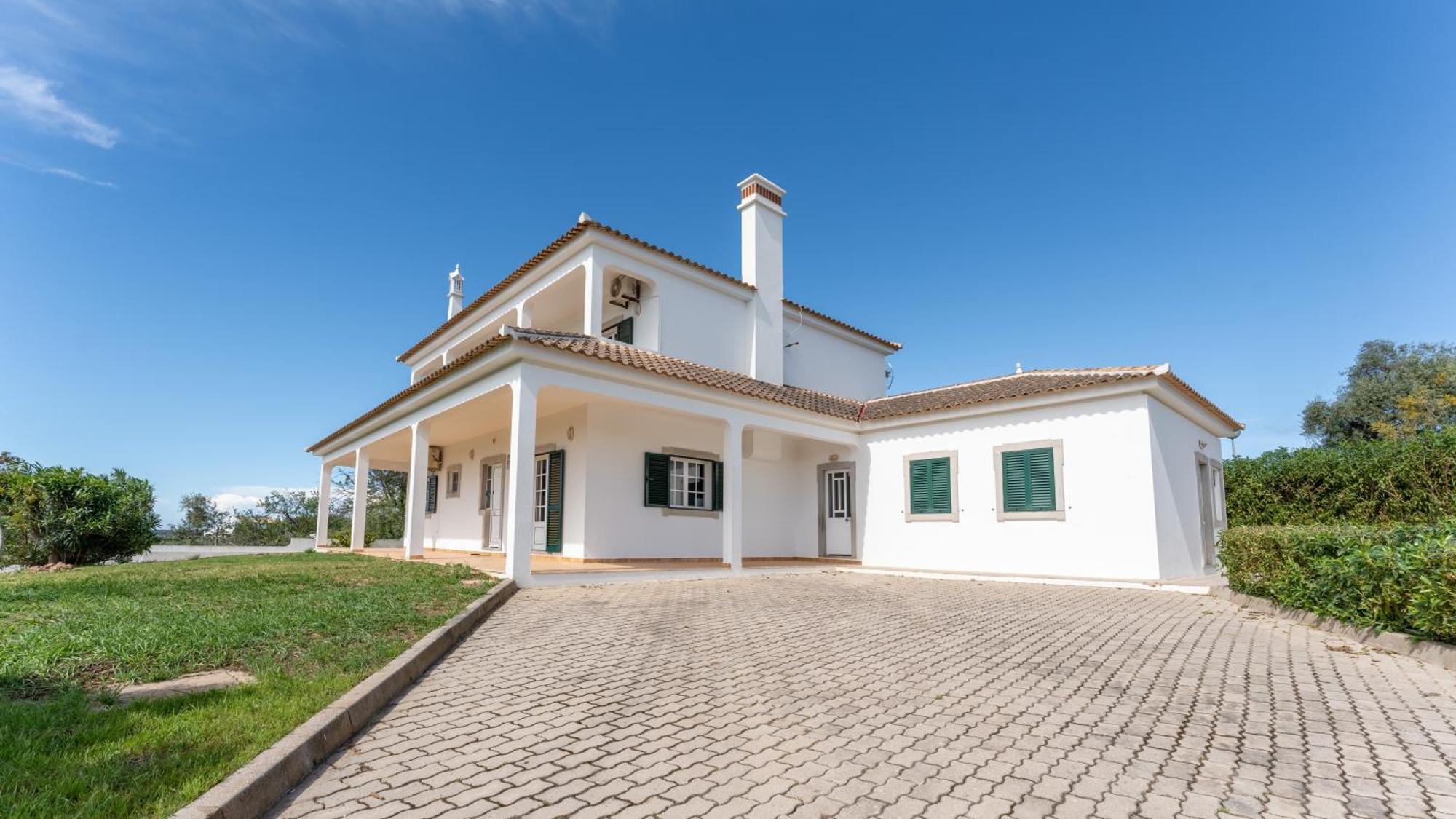 Sunny & Calm 4 Bdr House W/ Pool By Lovelystay Santo Estevao  Eksteriør bilde